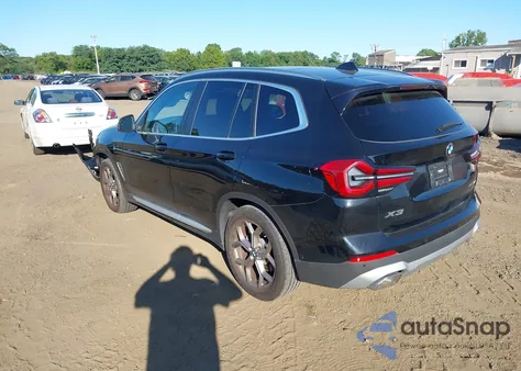 2022 BMW X3 xDrive30I z USA, uszkodzony, nr VIN 5UX53DP01N9J50131